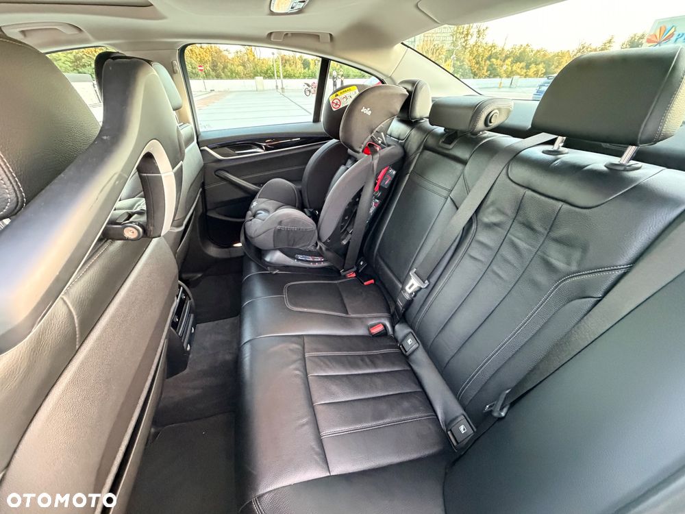 BMW Seria 5 530i xDrive Luxury Line - 14