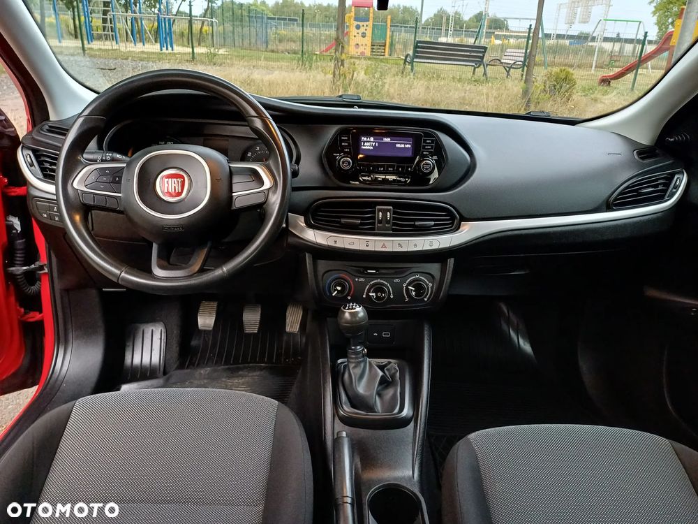 Fiat Tipo 1.4 16V Street - 4