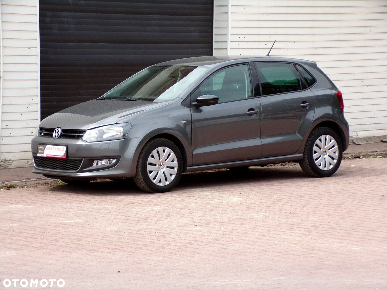 Volkswagen Polo - 14