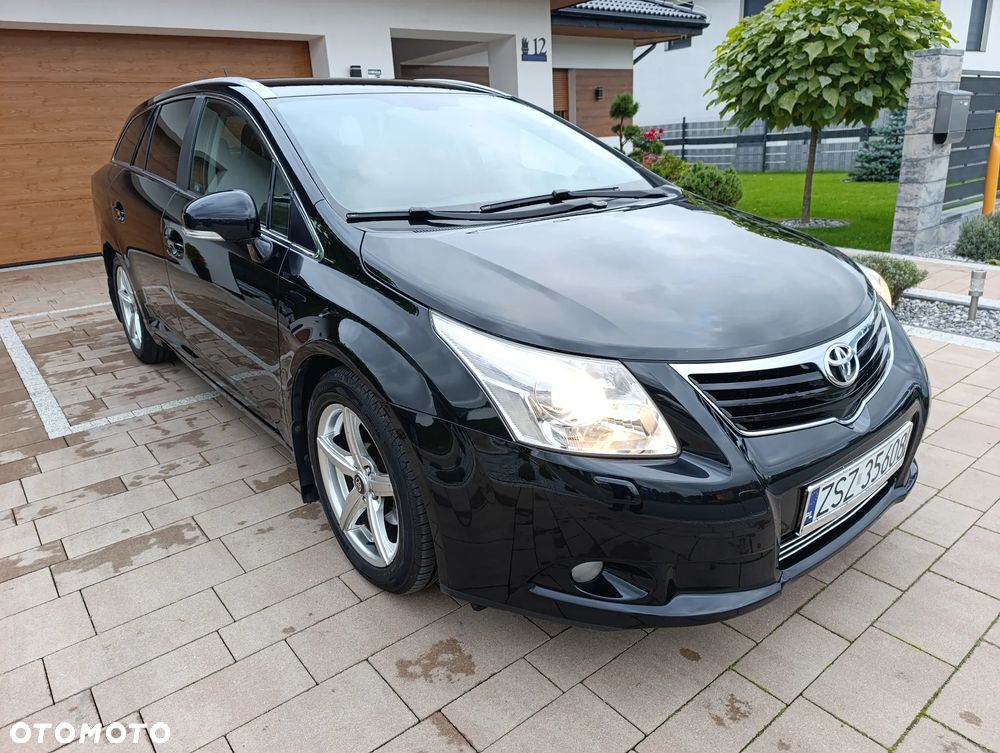 Toyota Avensis - 20