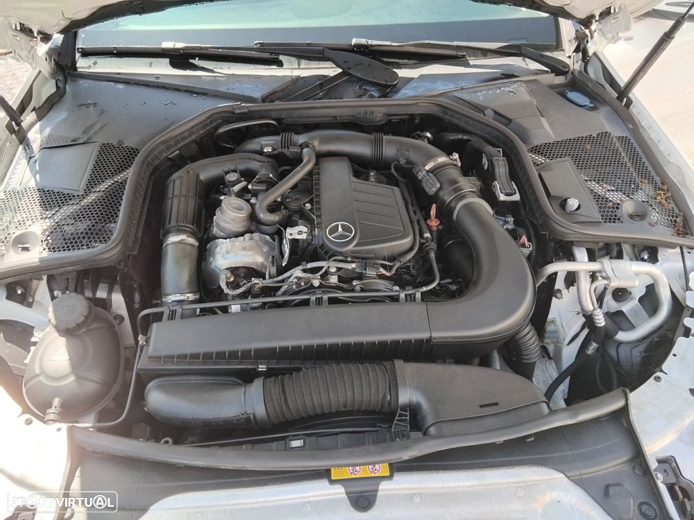 Mercedes-Benz C 200 - 4