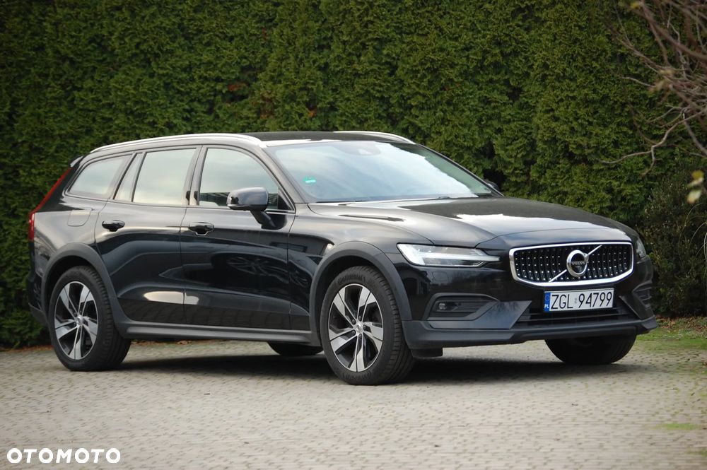 Volvo V60 Cross Country D4 AWD Geartronic Pro - 1