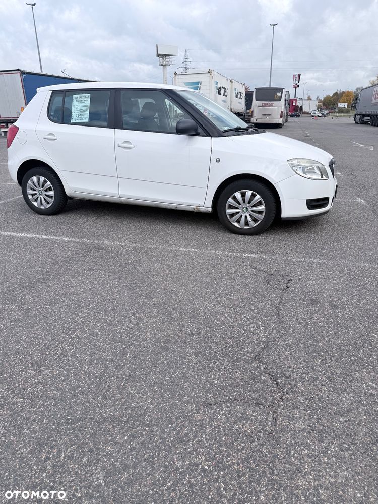 Skoda Fabia - 4