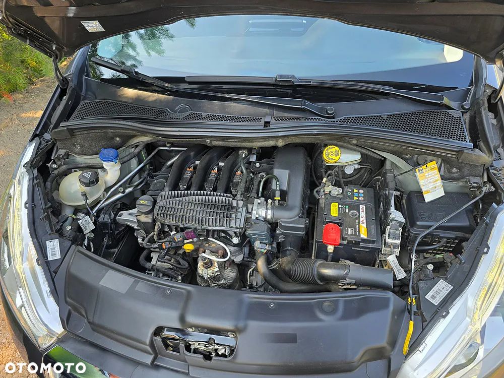 Peugeot 208 PureTech 82 Urban Move - 20