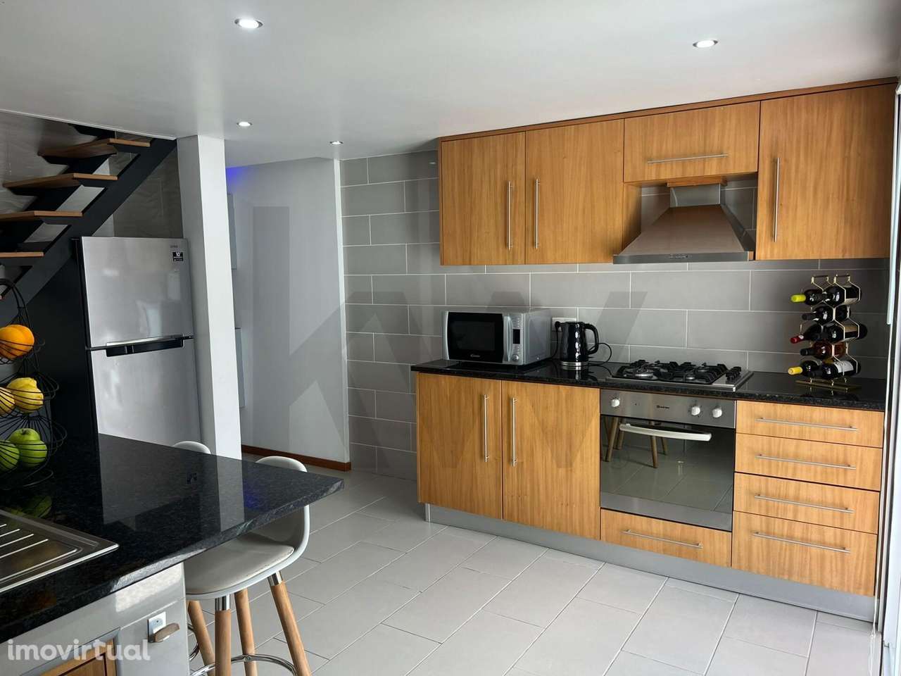 Moradia T2 nas Capelas, perto da zona balnear do poços e comercio. - Grande imagem: 4/12