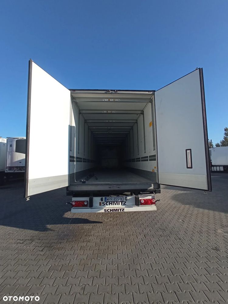 Schmitz Cargobull SKO 24L - 4