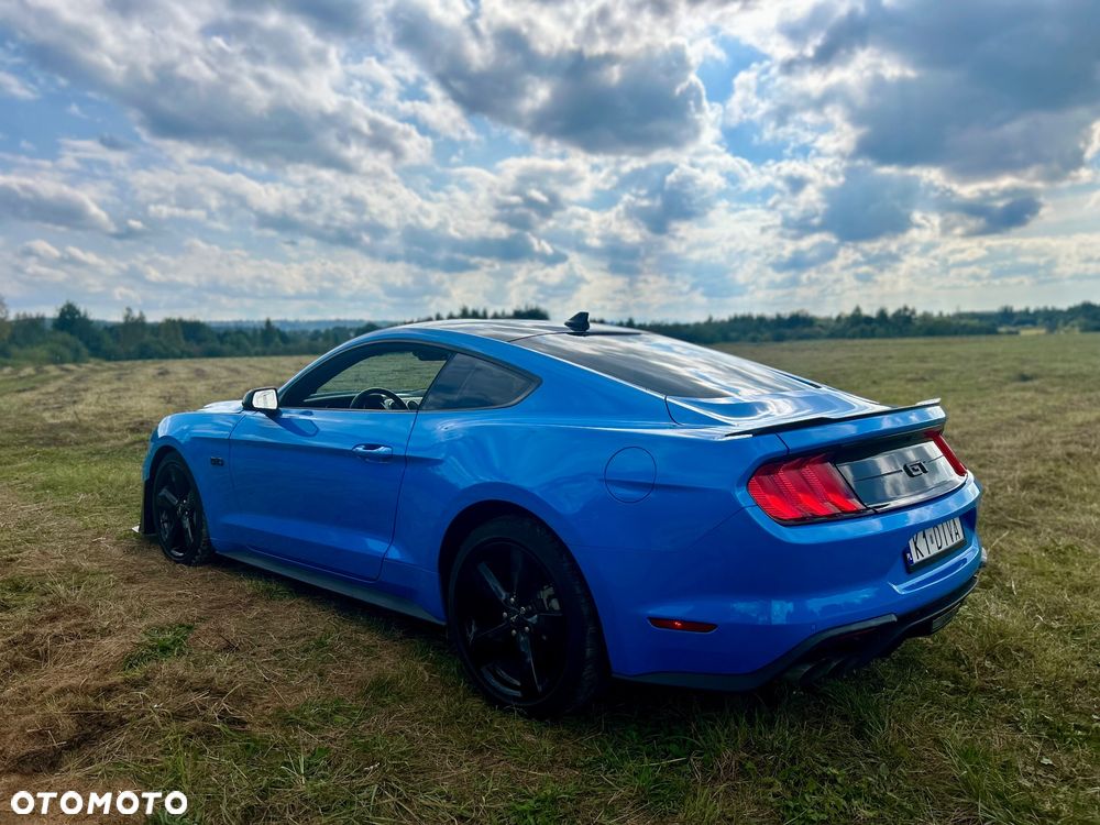 Ford Mustang 5.0 V8 GT - 13