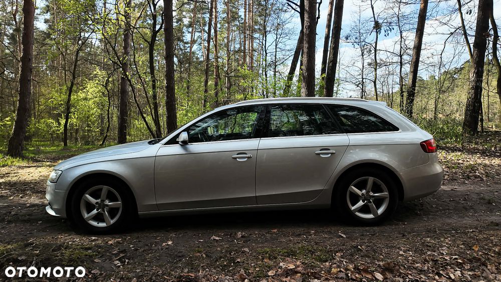 Audi A4 Avant 2.0 TDI DPF Ambition - 9