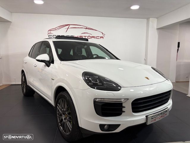 Porsche Cayenne S E-Hybrid Platinum Edition - 59