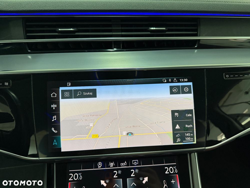 Audi A8 - 30