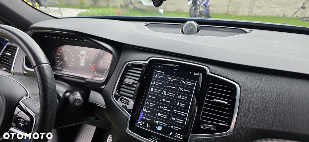 Volvo XC 90 - 12