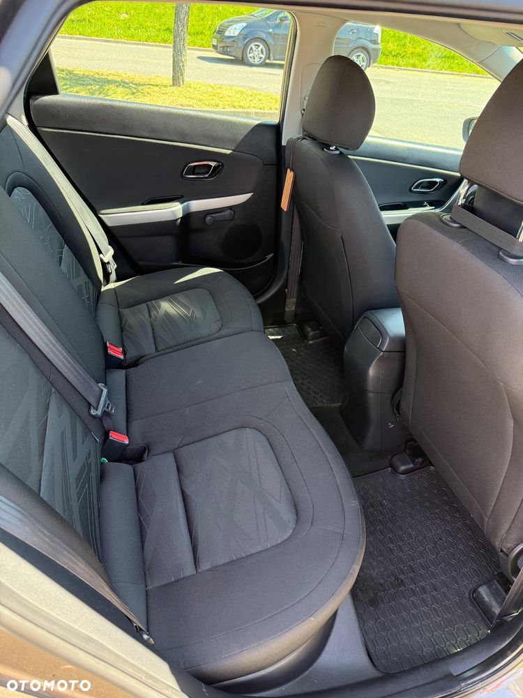 Kia Ceed 1.6 CRDi M - 12