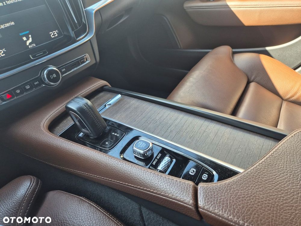 Volvo V90 Cross Country D5 AWD Pro - 15