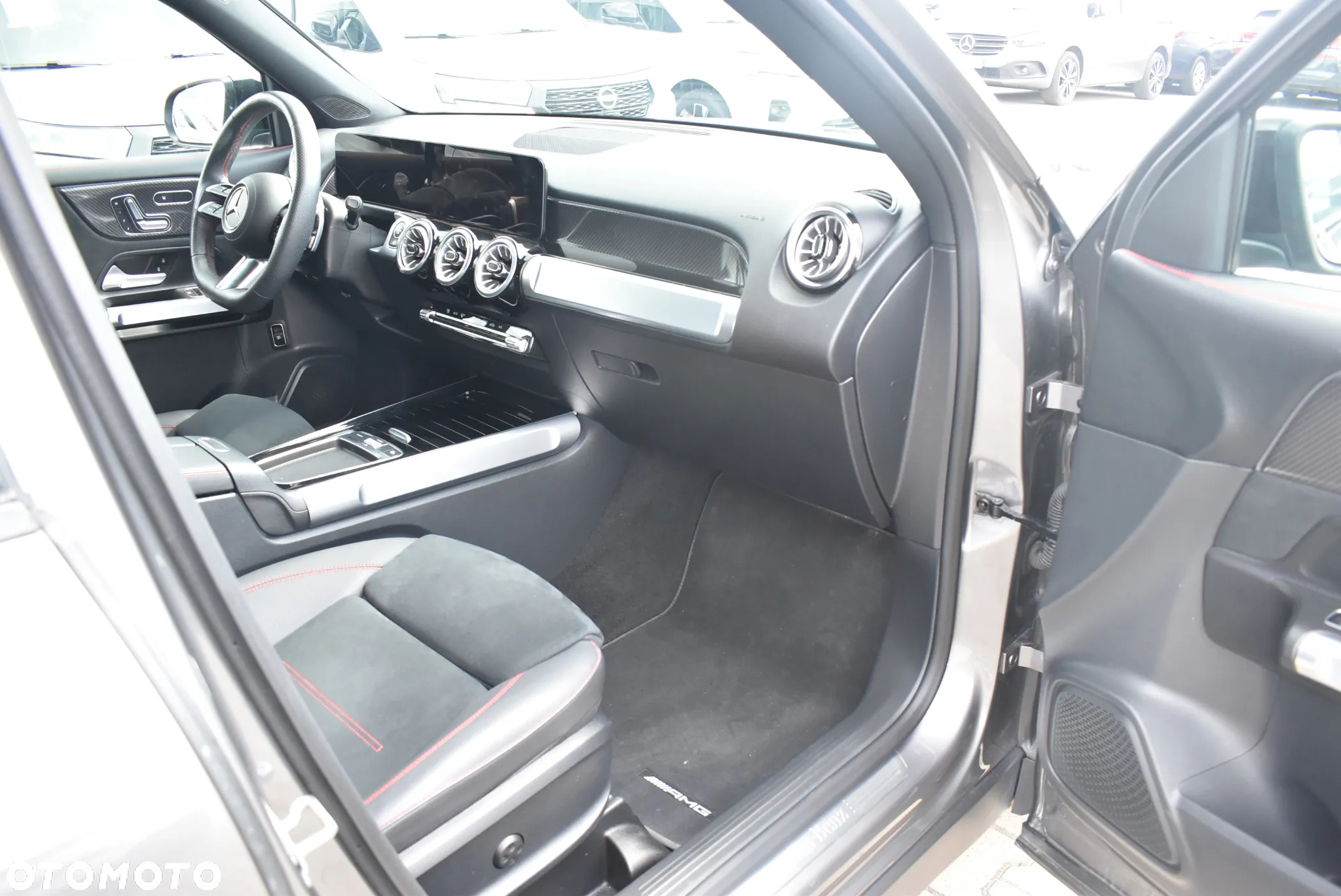 Mercedes-Benz GLB 200 d 4-Matic 8G-DCT - 17