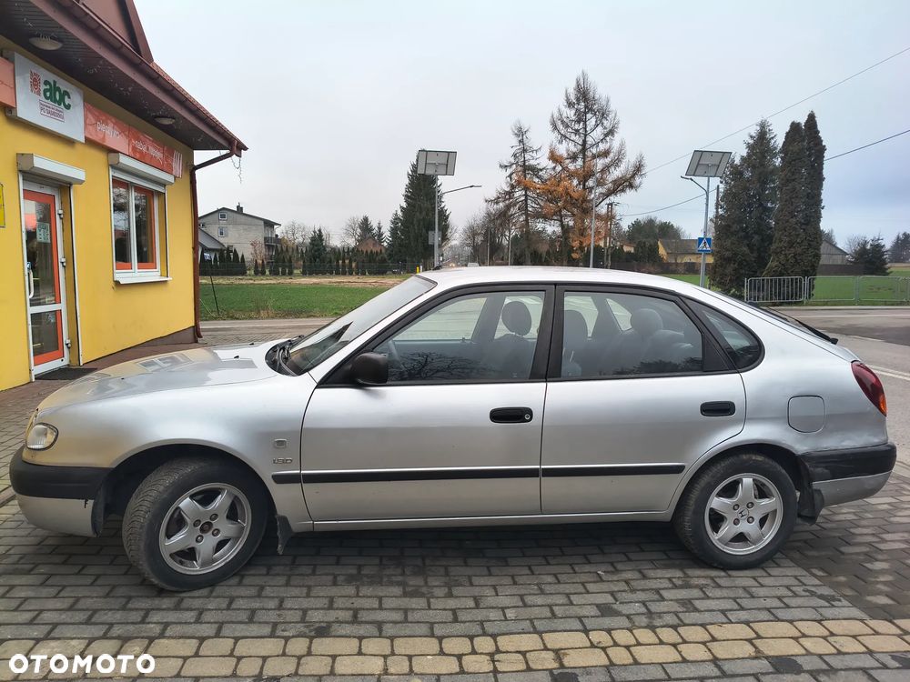 Toyota Corolla 1.9 D Luna - 9