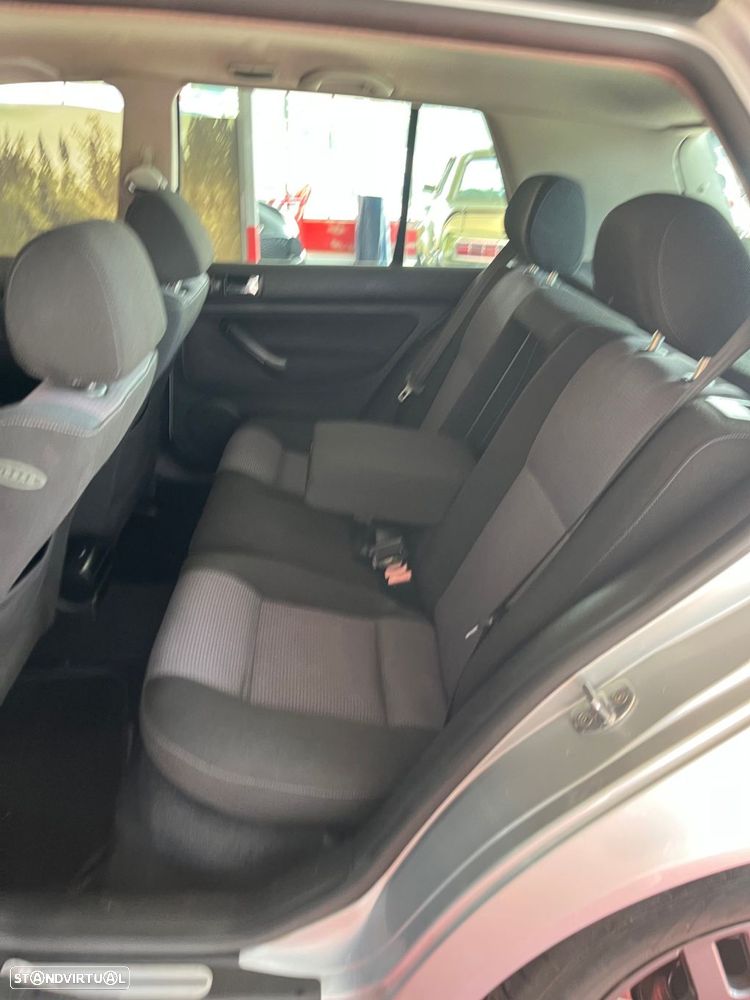 VW Golf 1.9 TDi Confortline AC - 21