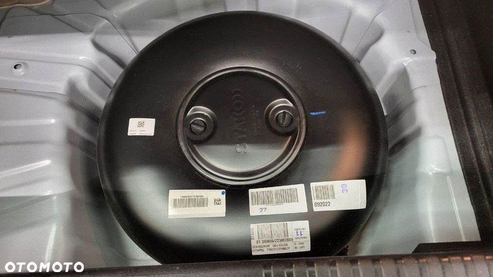 Renault Clio - 23