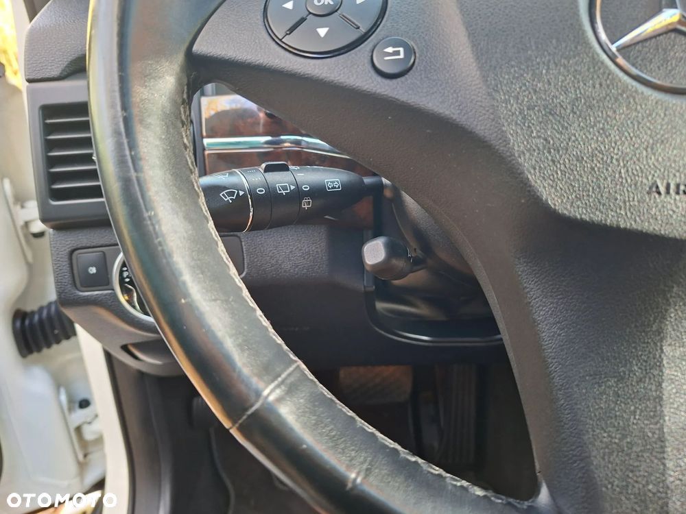 Mercedes-Benz GLK 350 CDI 4-Matic - 11