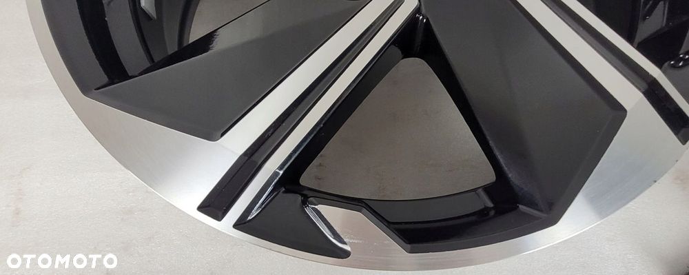 FELGI MITSUBISHI OUTLANDER ASX ECLIPSE CROSS 7x18 18 ET38 5x114,3 - 7