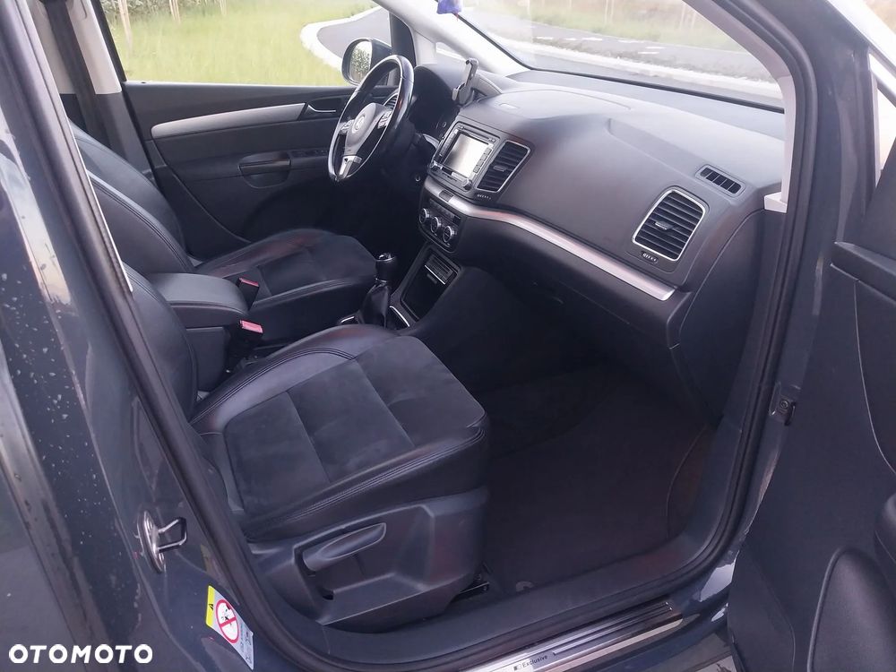 Volkswagen Sharan 2.0 TDI Highline - 15