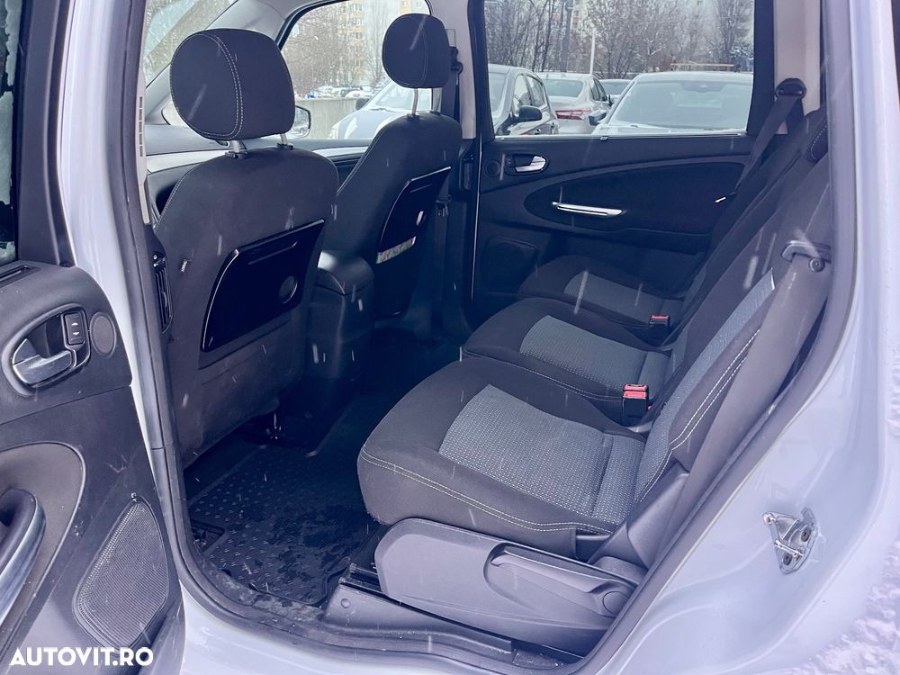 Ford Galaxy 2.0 TDCi Powershift Titanium - 11