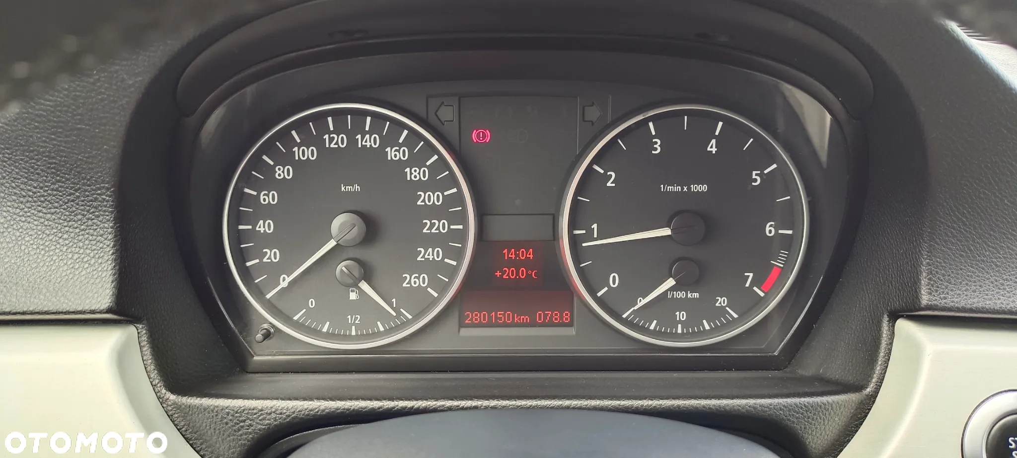 BMW Seria 3 320i - 23