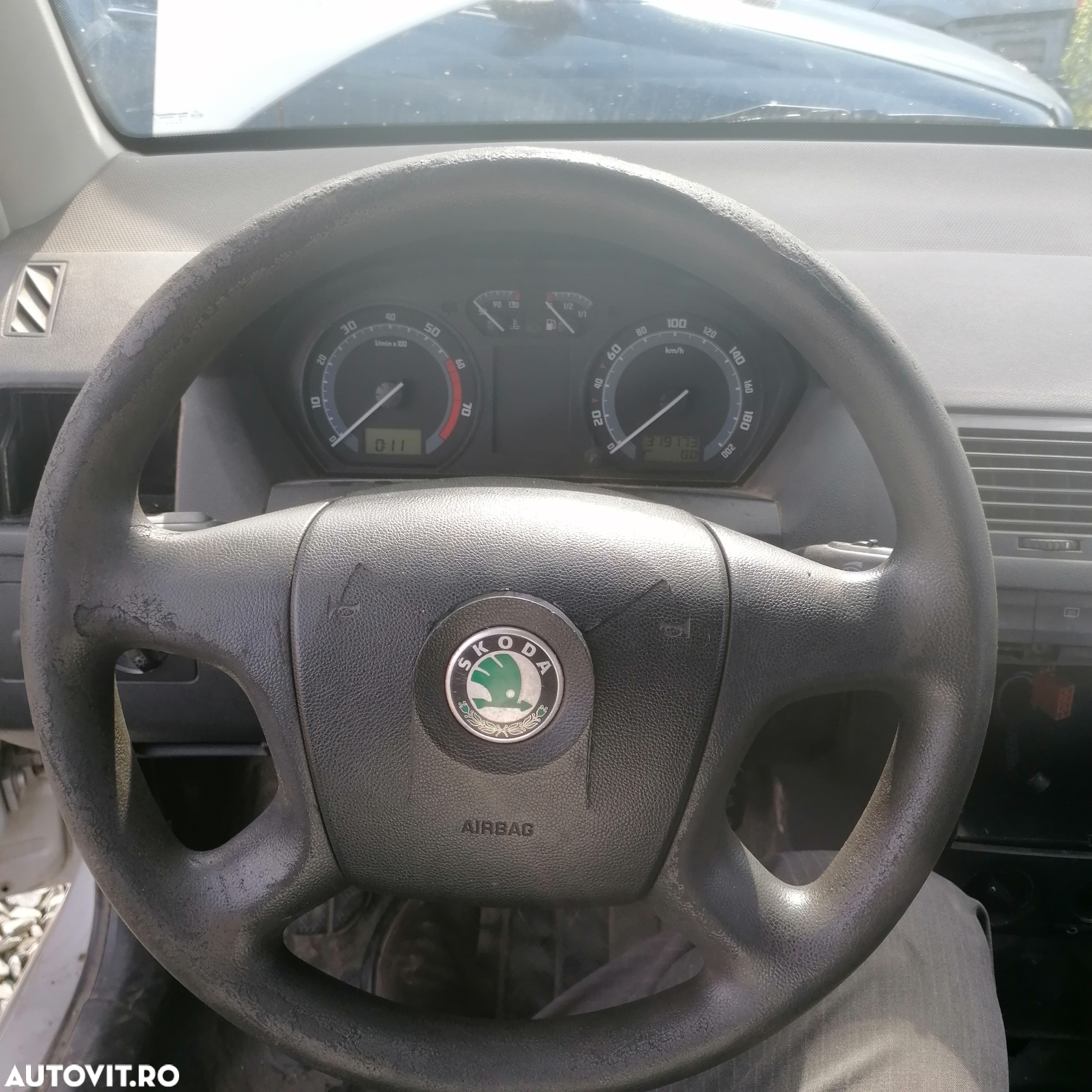 Dezmembrari  Skoda FABIA 1  1999  > 2008 1.2 Benzina - 13