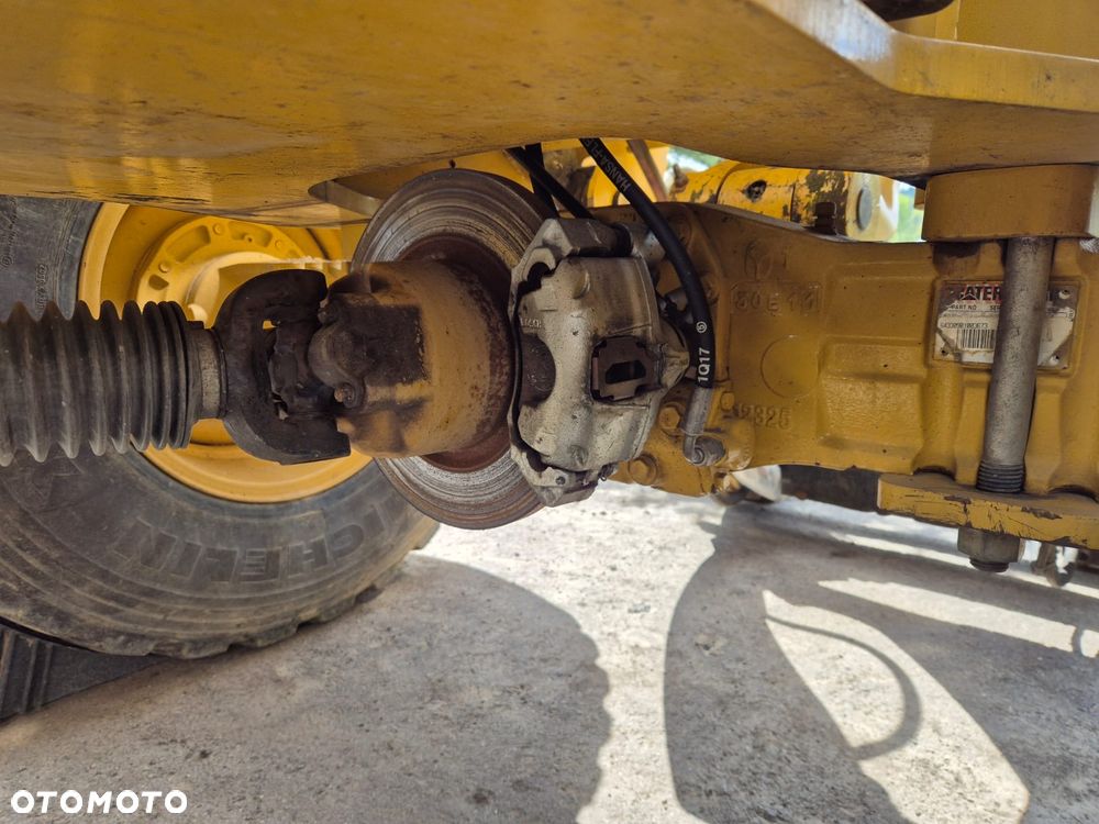 Caterpillar 908 CAT 906 JAK NOWA 3500h - 3