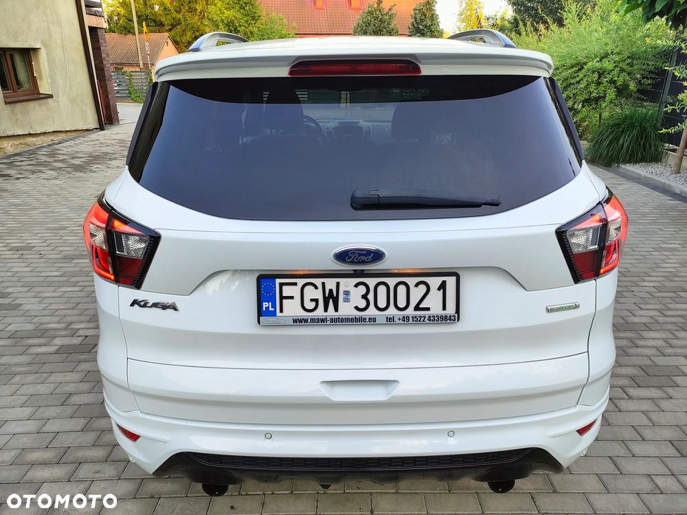Ford Kuga 1.5 EcoBoost 2x4 ST-Line - 31