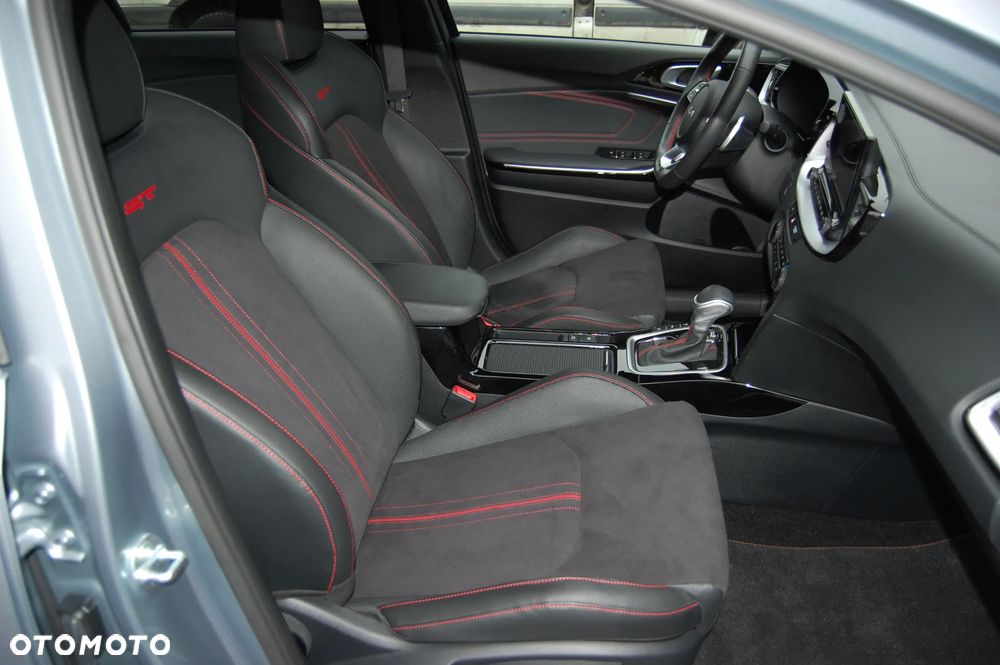 Kia ProCeed 1.6 T-GDI DCT7 OPF GT - 26