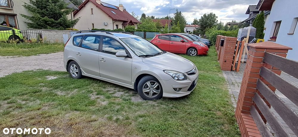 Hyundai i30 1.6 CRDi Comfort - 4