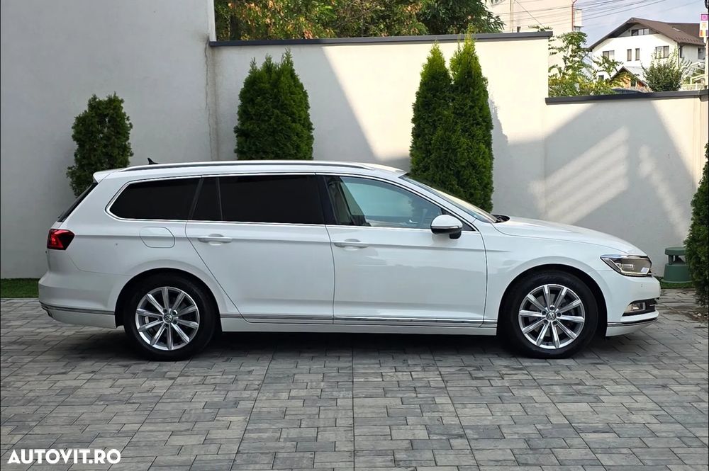 Volkswagen Passat 2.0 TDI DSG Highline - 36