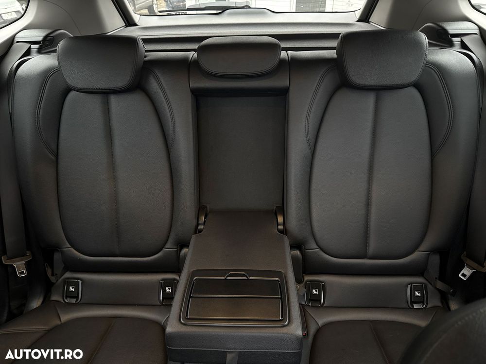 BMW X1 sDrive18i AT - 24