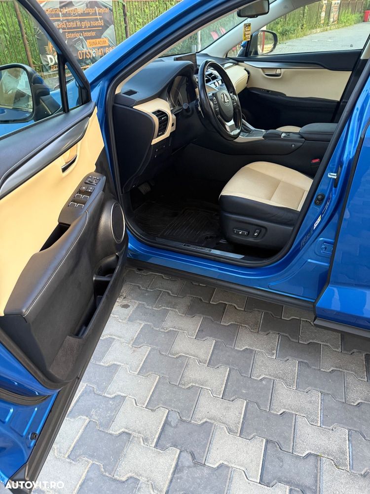 Lexus Seria NX 300h AWD Executive Plus - 24