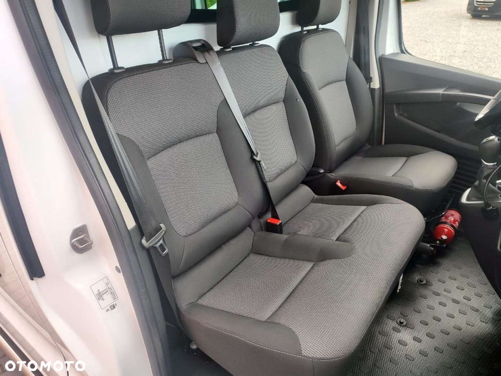 Renault Trafic - 11