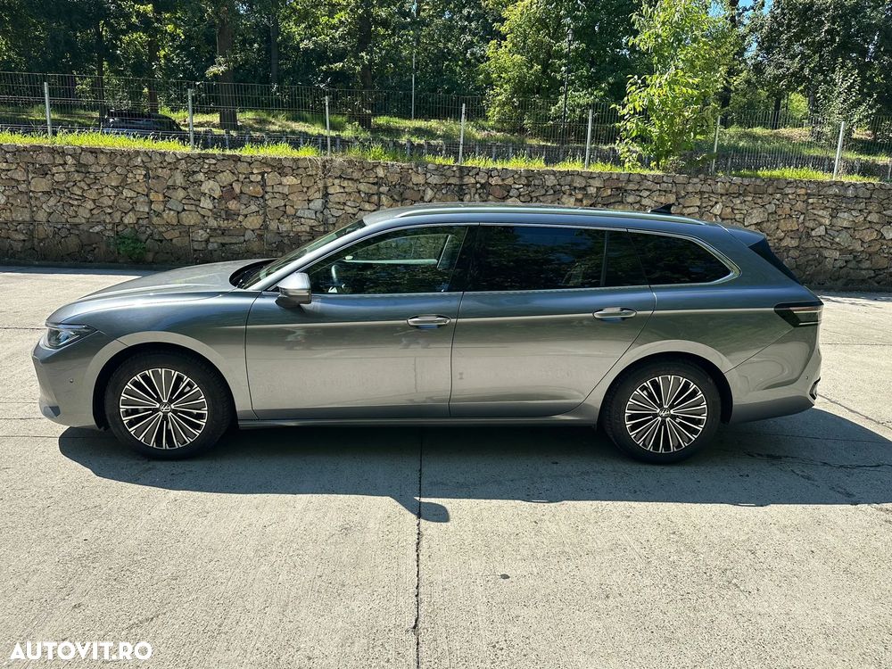 Volkswagen Passat 2.0 TDI DSG Elegance - 9