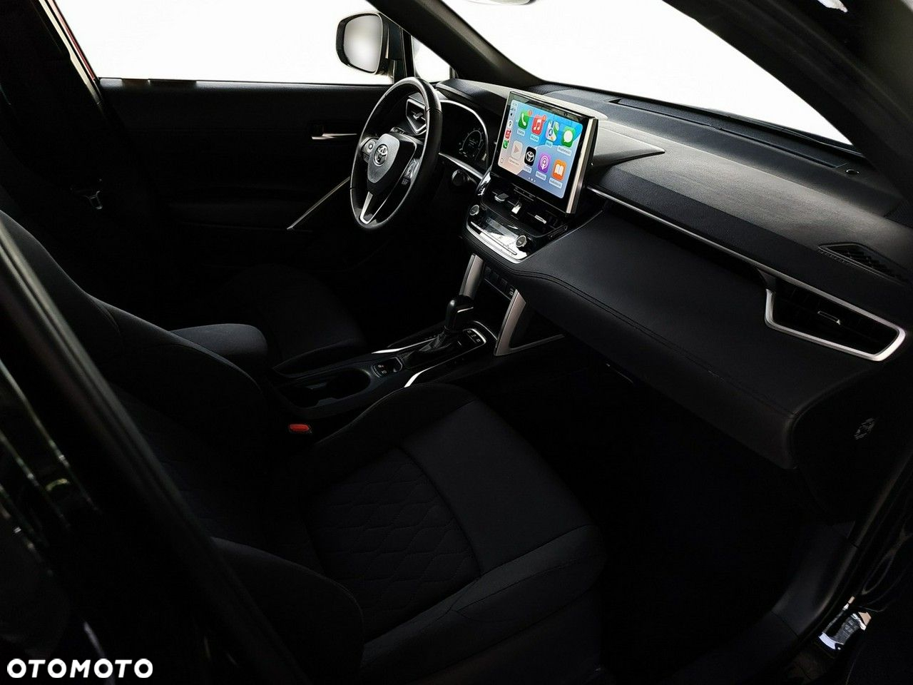 Toyota Corolla Cross - 28