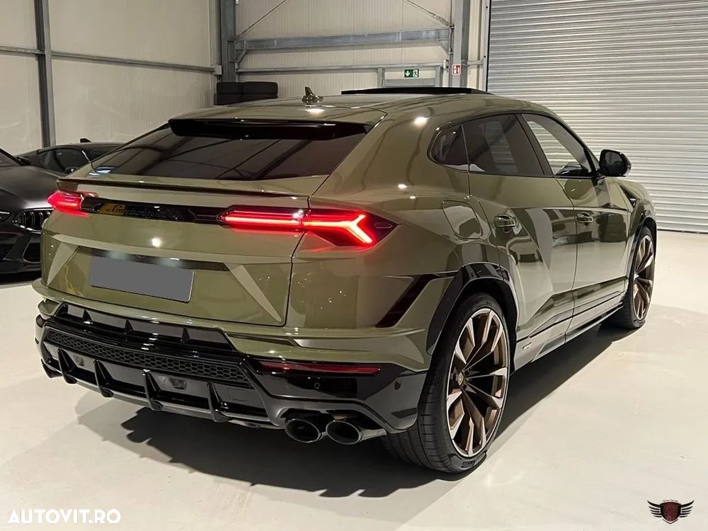 Lamborghini URUS - 4