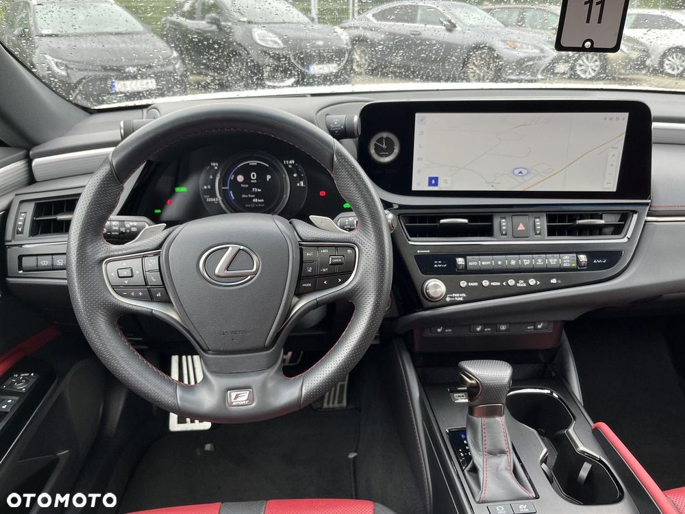 Lexus ES - 12