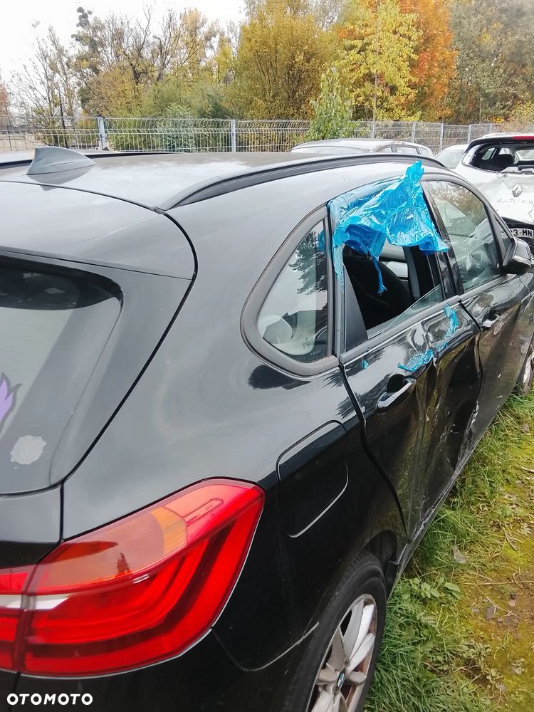 BMW Seria 2 - 38