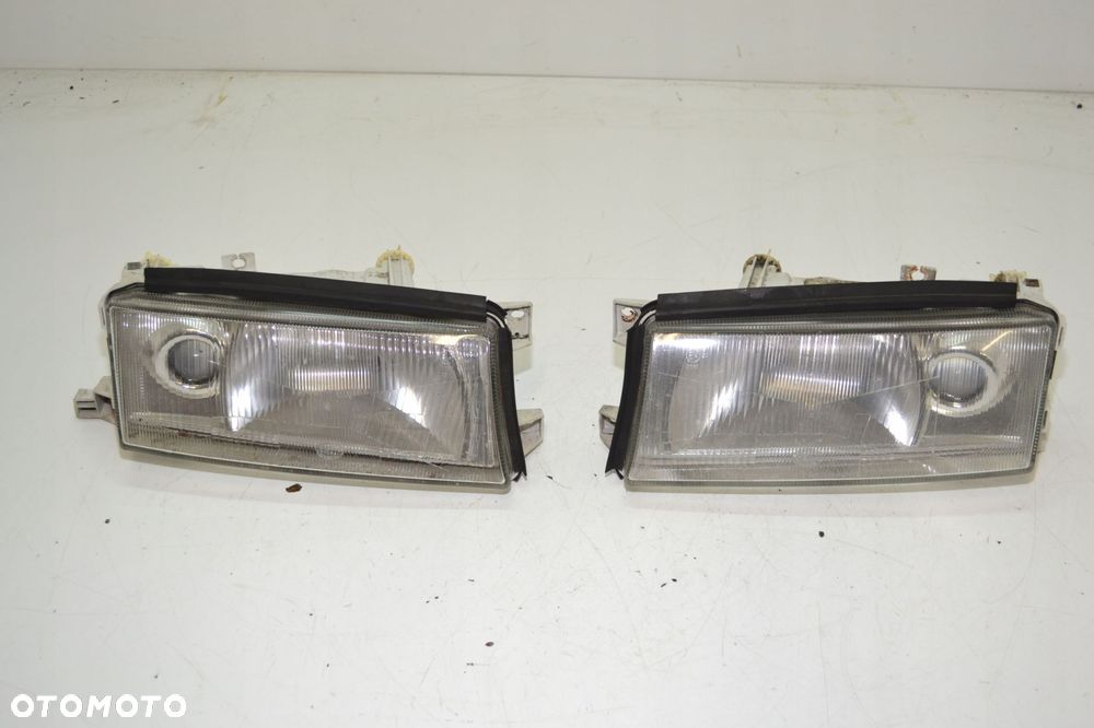 SKODA OCTAVIA I LAMPY PRZÓD REFLEKTORY LEWA PRAWA SOCZEWKA EUROPA 246085-00 - 1