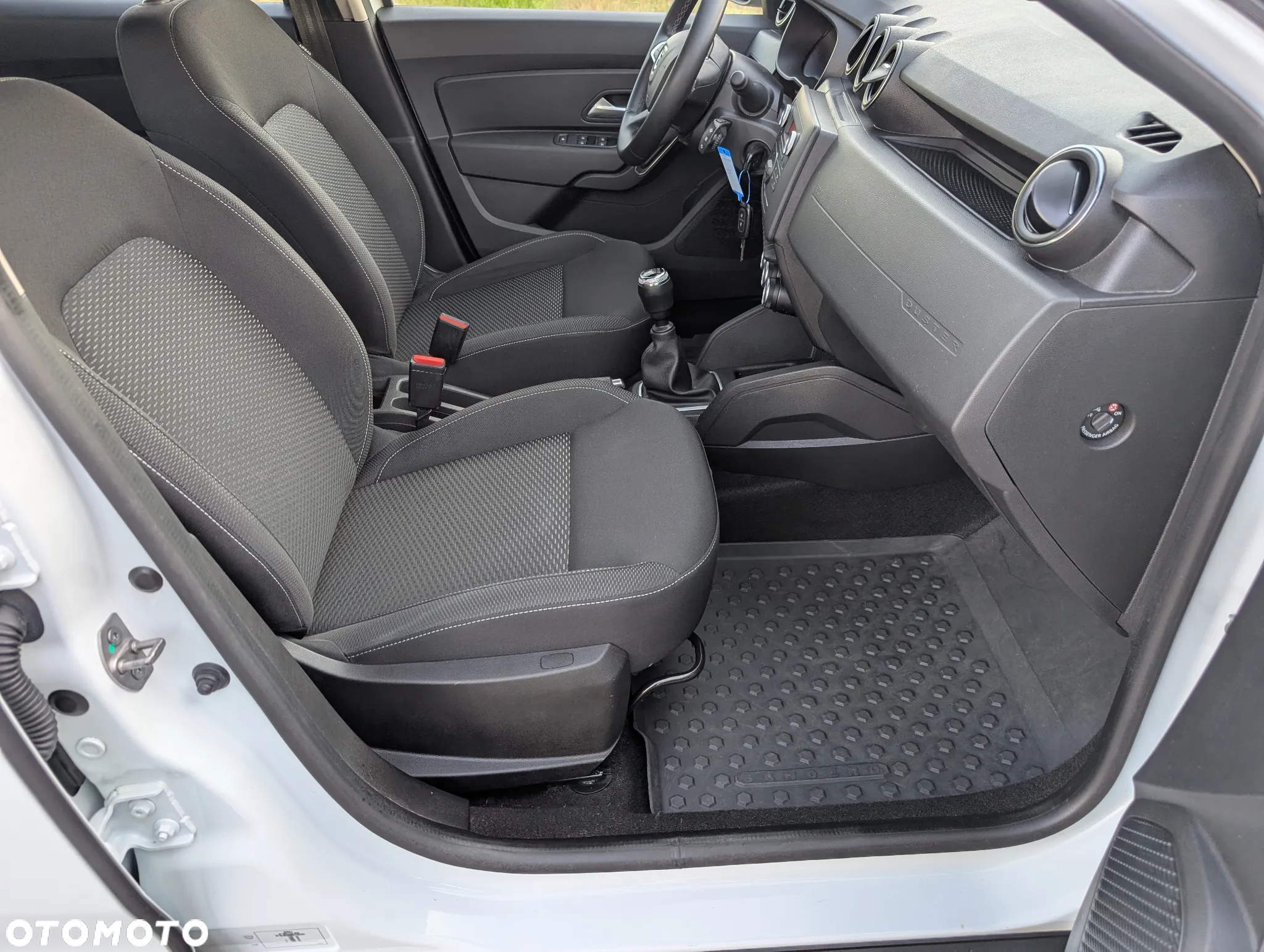 Dacia Duster 1.3 TCe FAP Prestige EU6d - 17