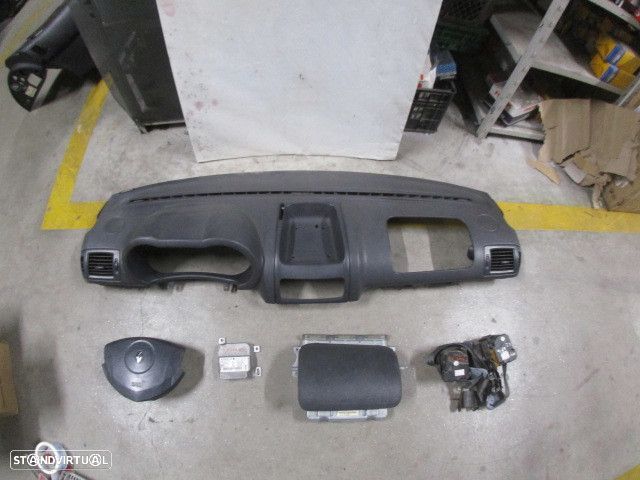 Kit Airbags 8200616025A 8200432126 8200375763A 0285001537  RENAULT CLIO 2 2007 1.5DCI 65CV 3P BRANCO PRETO Danificado - 1