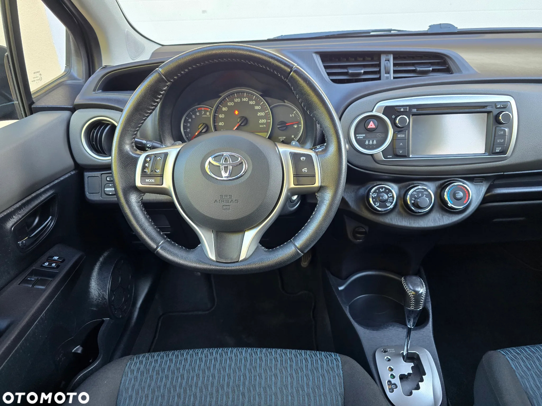 Toyota Yaris 1.33 VVT-i Multi Mode Life - 11