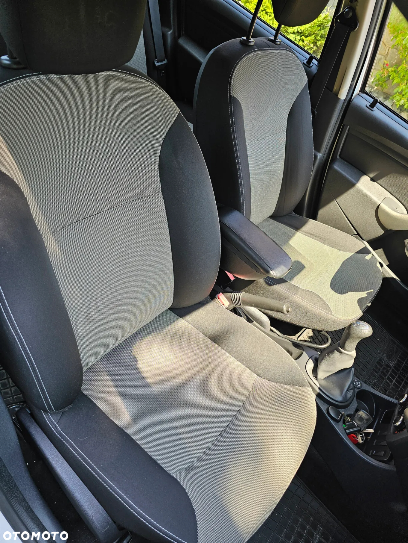 Dacia Duster 1.6 Ambiance Eco - 35