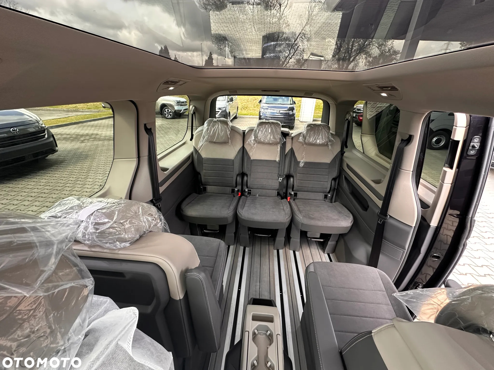 Volkswagen Multivan 2.0 TSI L2 Style DSG - 13