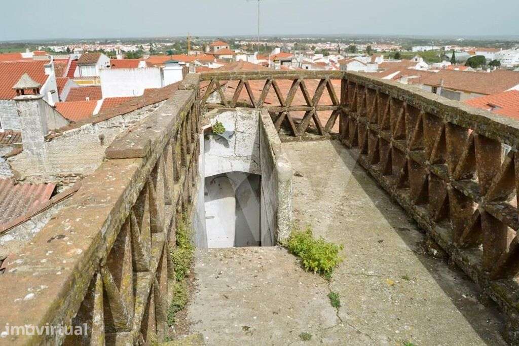 Para venda | Edifício singular do século XVII |  localizado no centro - Grande imagem: 2/60
