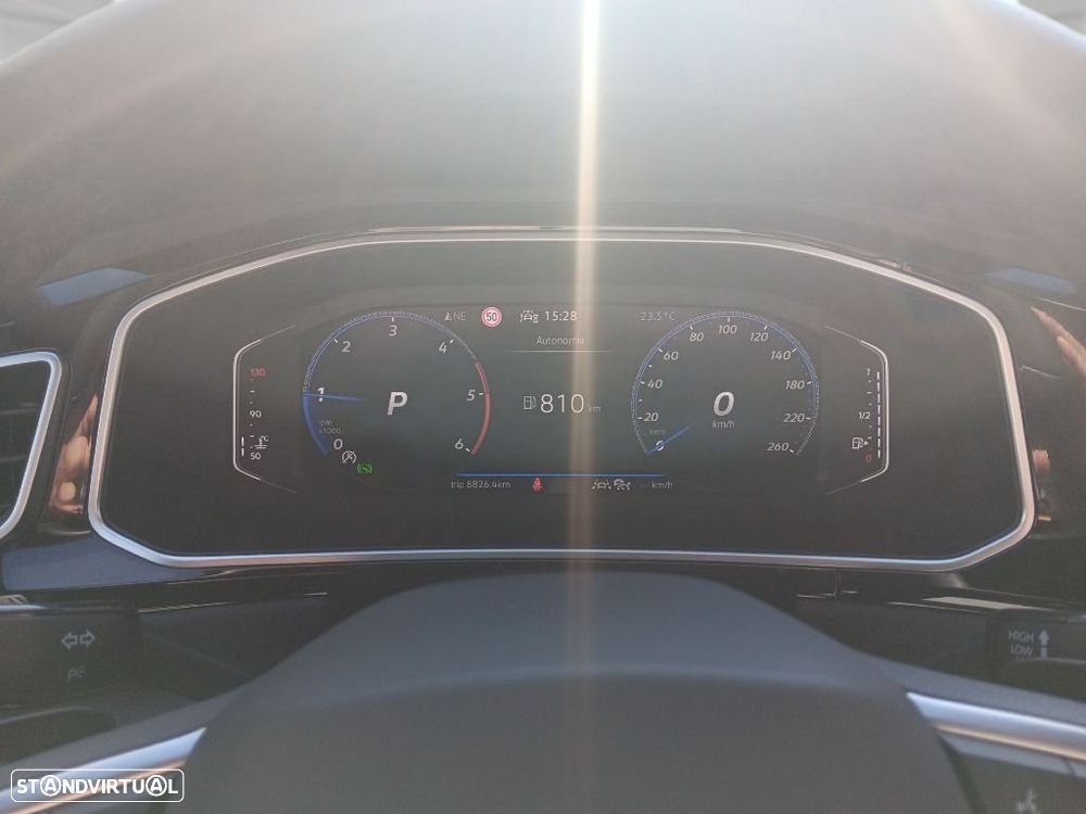 VW T-Roc 2.0 TDI R-Line DSG - 14