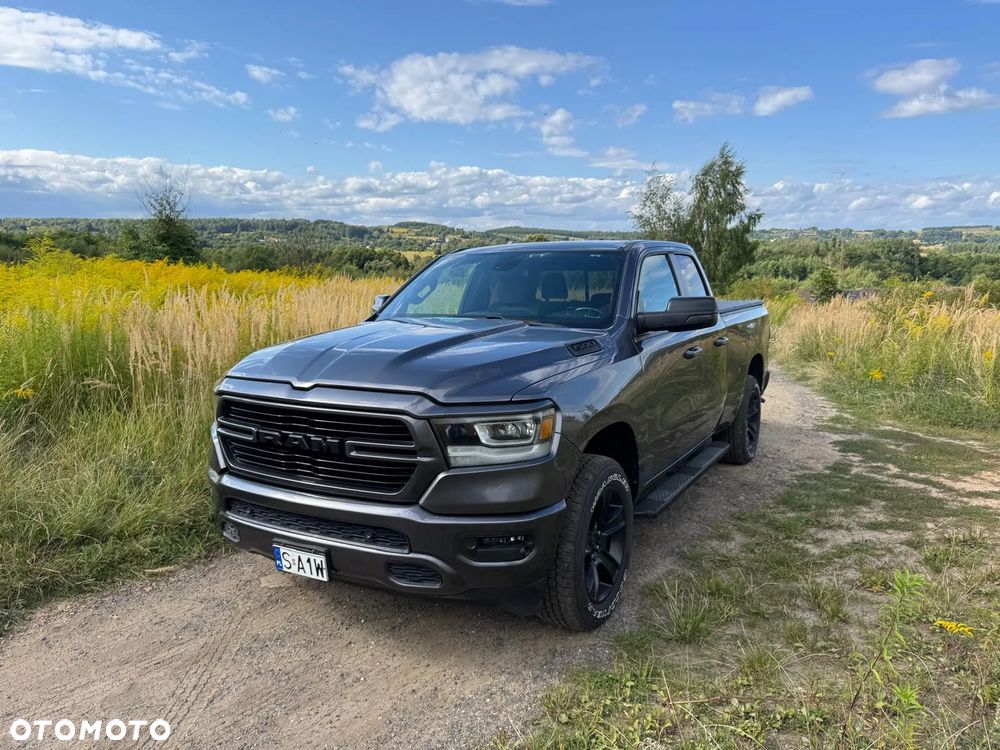 Dodge RAM 1500 5.7 4x4 - 2