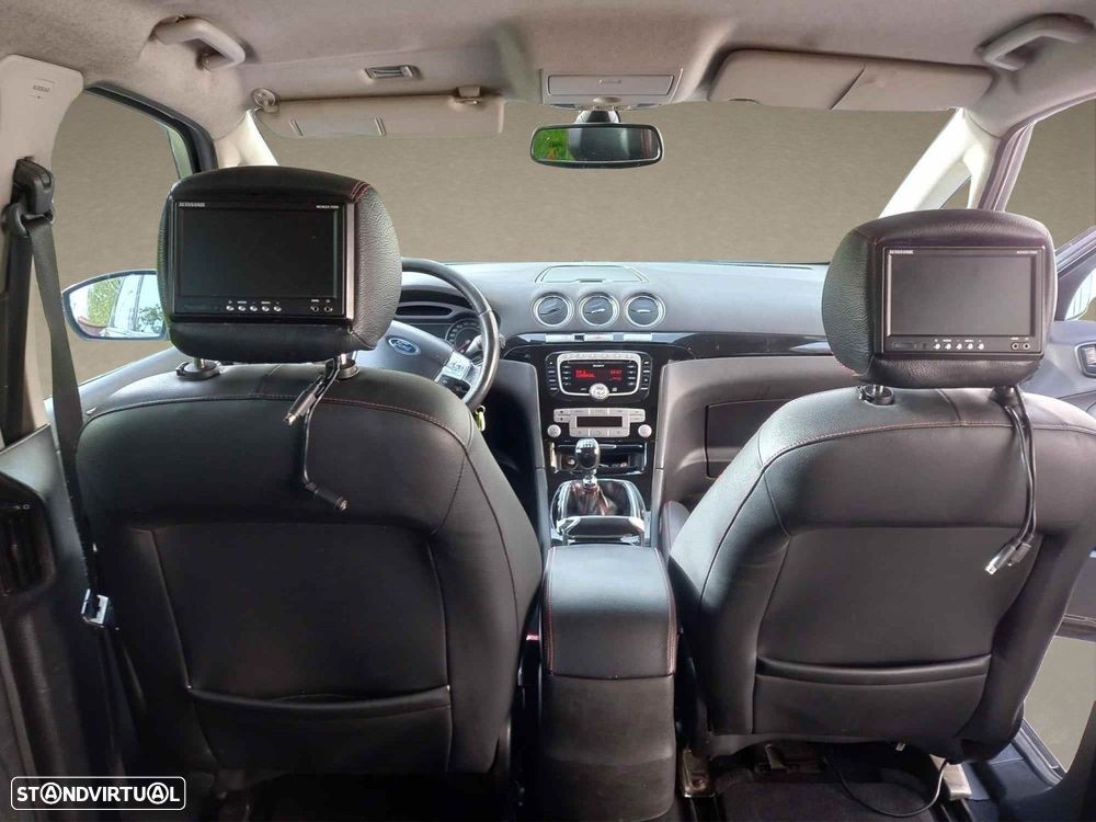 Ford S-Max 2.2 TDCi Titanium 7L - 13